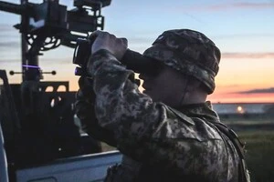 Сучасні дрони РФ можуть маневрувати та літати на великих висотах, тому їх не збити з кулеметів