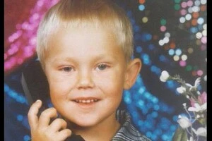 Артем Пивоваров показав свої дитячі фото