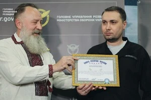 П’ять світових рекордів ГУР зафіксовано в Книзі рекордів України. Буданов отримав сертифікат