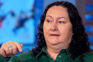 Вяльбе двічі була довіреною особою диктатора Володимира Путіна на виборах президента РФ