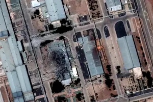 Супутникові знімки показують пошкодження іранського ядерного об'єкту в Ісфахані після авіаударів США