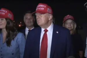 Американський лідер незабаром проведе розмову з президентом України