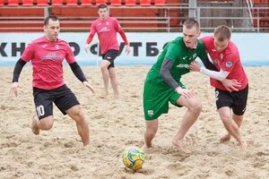 Чемпіонат України з пляжного футболу серед чоловічих команд проходитиме в Гідропарку