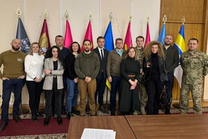 Колектив Громадської антикорупційної ради при Міноборони