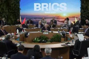 Учасники саміту БРІКС у Бразилії