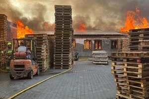 Вибухи на Київщині не вщухали цілу ніч