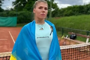 Цього року Олійникова перемогла на двох турнірах W35 у Санта Маргеріта ді Пула та на турнірі W50 у Порторожі