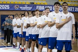 Україна в своєму першому матчі групового раунду поступилась Німеччині