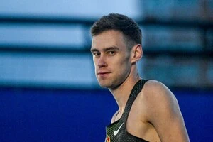 Лисенку 28 років, він чемпіон світу 2018 року у приміщенні, срібний призер чемпіонату світу-2017
