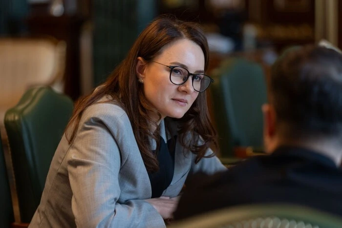 Заміна прем'єра: політики критикують ініціативу президента через порушення процедури