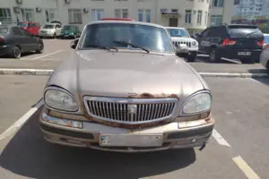 Бахматов сказав, що віддасть старий автомобіль на потреби військових