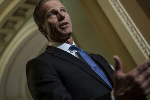 Тьюн: Якщо в якийсь момент президент дійде висновку, що це має сенс і додасть цінності та важелів впливу, які йому потрібні на переговорах, тоді ми зробимо це