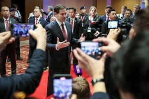 Рубіо наголосив, що ключовим пріоритетом Трампа залишається зупинення війни Росії проти України через переговори