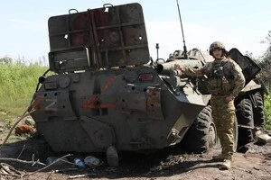 РФ з початку повномасштабного вторгнення втратила в Україні 22987 бойових броньованих машин 