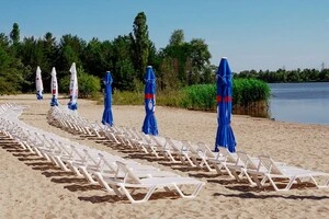 На Оболоні відкрився оновлений пляж на озері Міністерка: локація та ціни