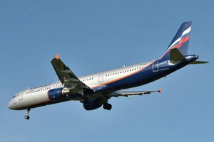 Однією з головних причин кризи є недопуск російських авіакомпаній до сервісних центрів Boeing та Airbus