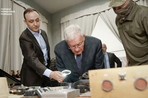 У одній російській ракеті Х-101 може бути до 250 електронних компонентів іноземного виробництва, у БпЛА – до 400