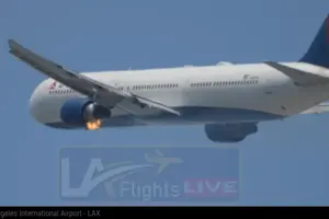 Boeing 767-400 рейсу «Лос-Анджелес – Атланта» ледве не зазнав аварії через пожежу