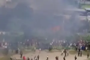 Навчальний літак F-7 BGI ВПС Бангладеш розбився в Уттарі