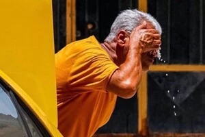 Іран оголосив вихідний у столиці через спеку