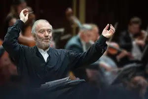 Виступ Гергієва мав відбутися в рамках фестивалю Un'Estate da RE в Королівському палаці в місті Казерта в провінції Кампанья