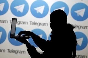 Мережа російських Telegram-ботів залишає коментарі за допомогою штучного інтелекту