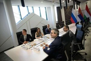 Російські партнери беруть участь у будівництві нового нафтопроводу