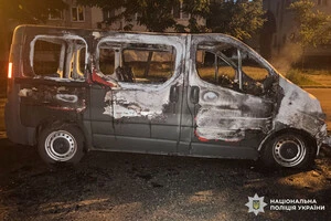 У Києві затримано двох чоловіків, що підозрюються у підпалах авто на замовлення