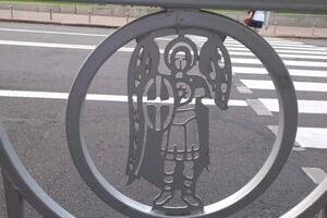 Колишній мер Києва обурився діями вандалів, які орудують на Печерську