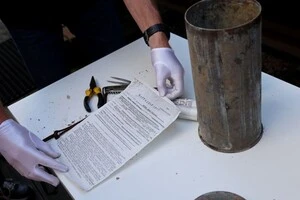 У Львові знайдено капсулу часу під час демонтажу Пагорба Слави