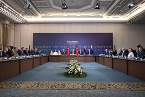 Переговори у Стамбулі: глава МЗС Туреччини розповів про головний результат