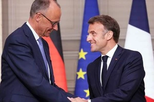 Мерц і Макрон намагаються знайти спільну мову з низки питань  