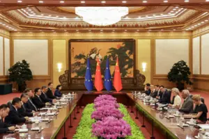 Урсула фон дер Ляєн: Перебалансування наших двосторонніх відносин є надзвичайно важливим