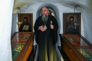 Переговори в Стамбулі та перше богослужіння ПЦУ в Дальніх печерах Лаври: головне за 23 липня