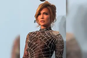 Джей Ло показує, що вона не просто слідує за трендами, вона сама створює моду