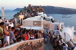 «Це було пекло»: туристи скаржаться на відпочинок на популярному грецькому острові