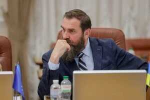 Міносвіти змінює школярам навчальну програму: що вивчатимуть діти з нового року