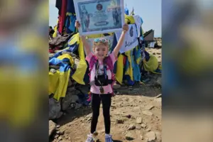 Регіна Абрамова є вихованкою Комплексної дитячо-юнацької спортивної школи 