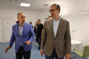 Нещодавно Сербія зазнала тиску з боку Москви, яка звинуватила Белград в експорті зброї в Україну через треті країни