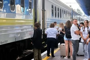Усе більше українців відзначають, що останнім часом стало проблематично придбати квиток на потяг