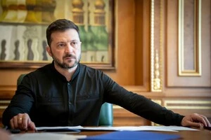 Зеленський підписав закон: родини загиблих у полоні військових отримають 15 млн грн