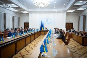 За словами премʼєрки, запровадження «Дія.Картки» дозволяє державі ефективніше адмініструвати програми грошової підтримки