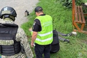 Під час перемовин 63-річний чоловік не погодився скласти зброю та вчинив самогубство