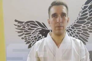 Російський дитячий тренер задушив дружину, а потім інсценував ДТП з її тілом