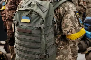 Військові отримають додаткові дні відпустки: подробиці від президента