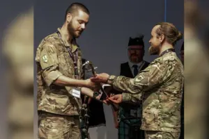 Медика «Азова» визнано найкращим військовим медиком Європи