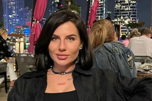 «Повертатися не планую»: скандальна блогерка Алхім виїхала з України