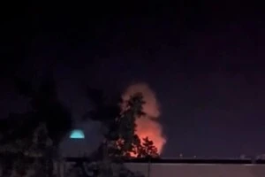 Після удару розгорілася пожежа