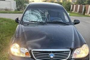 У Рокитному п'яний водій без прав збив двох дівчат: відкрито кримінальну справу