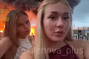 На дівчину, яка знімала відео, склали протокол